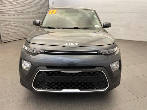 Used 2022 Kia Soul LX FWD image 3