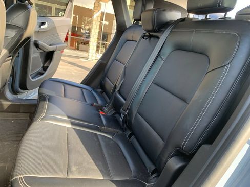 Used 2023 Ford Escape Platinum AWD/4WD image 27