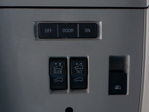 Used 2016 Chevrolet Silverado 2500 LTZ w/ Duramax Plus Package image 30