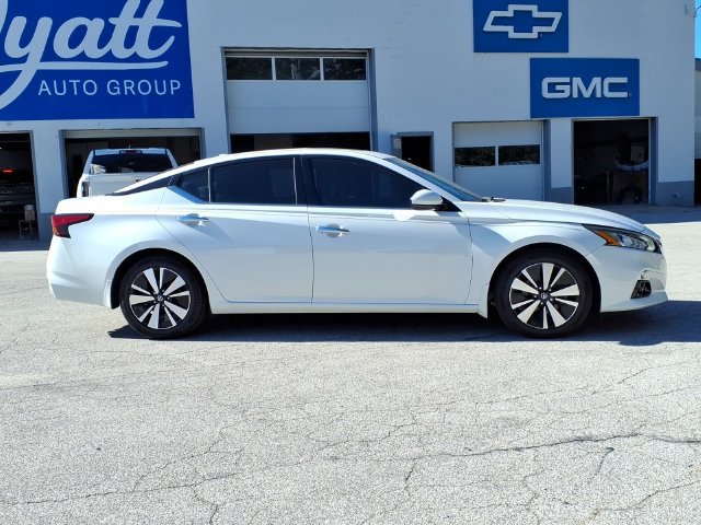 Used 2019 Nissan Altima 2.5 SV FWD image 9