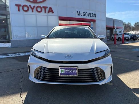 New 2026 Toyota Camry XLE image 12