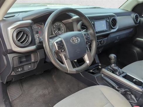 Used 2018 Toyota Tacoma SR5 image 13