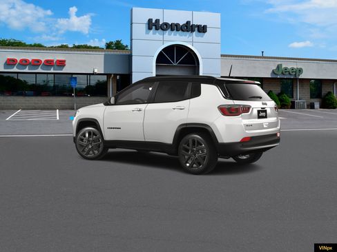 New 2026 Jeep Compass Limited image 4