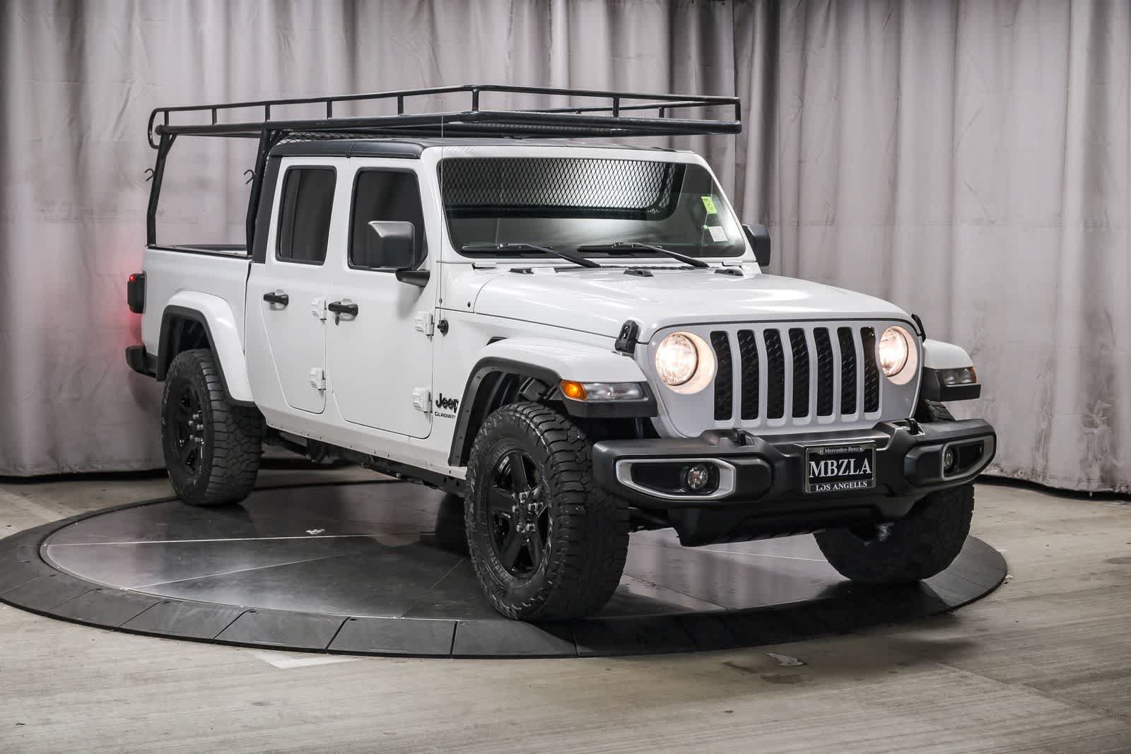 Used 2021 Jeep Gladiator Sport AWD/4WD image 5