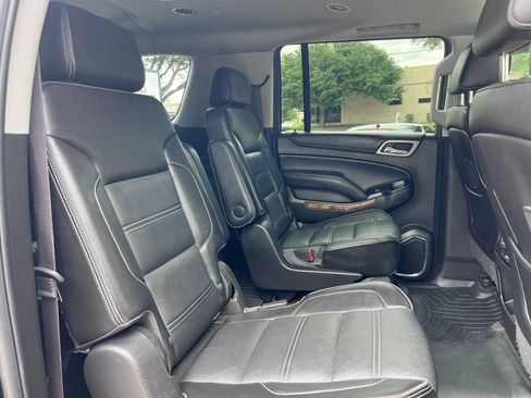 Used 2016 GMC Yukon XL Denali w/ Open Road Package AWD/4WD image 28