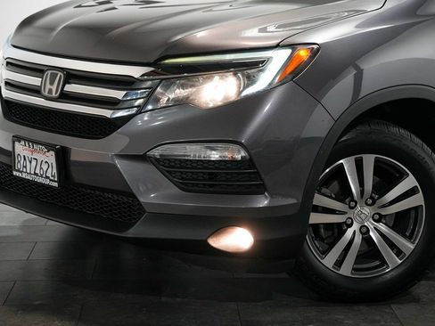 Used 2017 Honda Pilot EX-L image 10