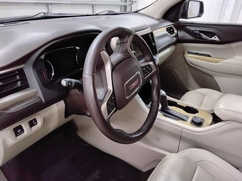 Used 2018 GMC Acadia Denali w/ Technology Package image 11