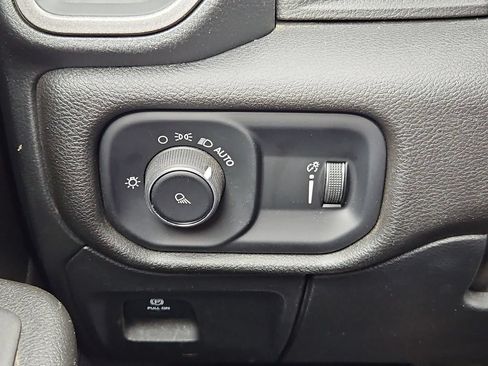 Used 2024 RAM 1500 Tradesman AWD/4WD image 18