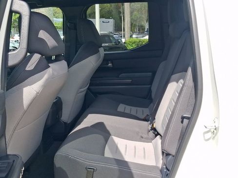 Used 2025 Toyota Tacoma TRD Sport RWD image 7
