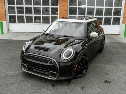 Used 2023 MINI Cooper S w/ MINI Resolute Edition FWD image 2