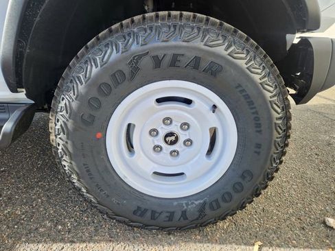 New 2026 Ford Bronco Heritage Edition image 18