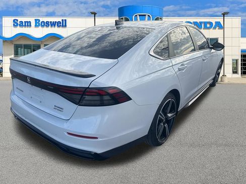 Used 2023 Honda Accord Sport image 2