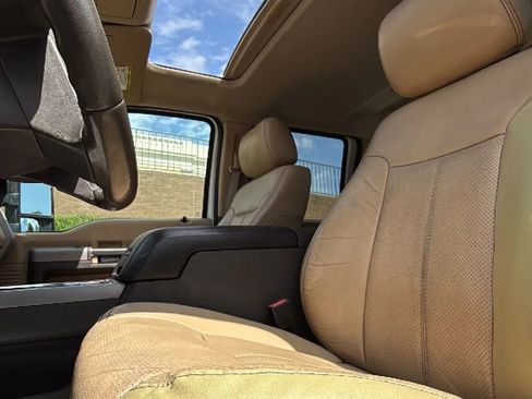 Used 2015 Ford F350 Lariat w/ Lariat Ultimate Package image 20