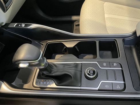 Used 2023 Kia Sorento S w/ Panoramic Sunroof Package FWD image 33