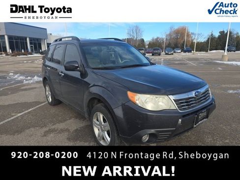 Used 2010 Subaru Forester 2.5X Limited image 1