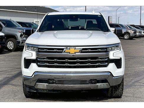 Used 2023 Chevrolet Silverado 1500 LTZ image 3