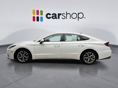 Used 2023 Hyundai Sonata SEL w/ Convenience Package FWD image 2