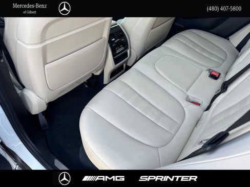 Used 2022 BMW X5 xDrive40i w/ Luxury Seating Package AWD/4WD image 21