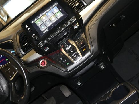 Used 2024 Honda Odyssey Sport image 30