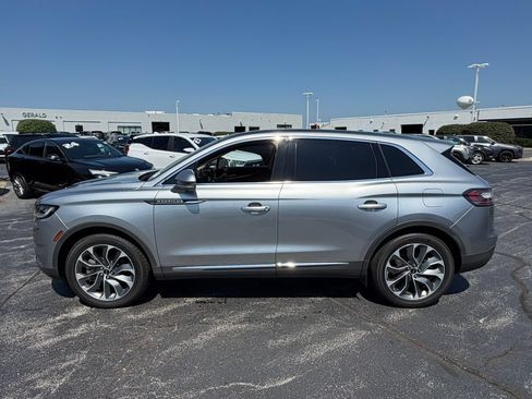 Used 2021 Lincoln Nautilus Reserve AWD/4WD image 6