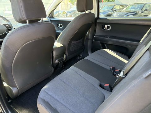 Used 2024 Hyundai Ioniq 5 SE image 14