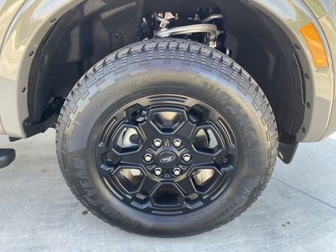 New 2025 Ford Ranger XLT w/ FX4 Off-Road Package image 29