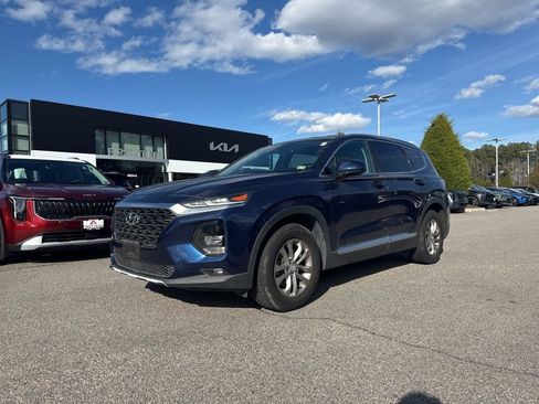 Used 2020 Hyundai Santa Fe SEL w/ Cargo Package image 2