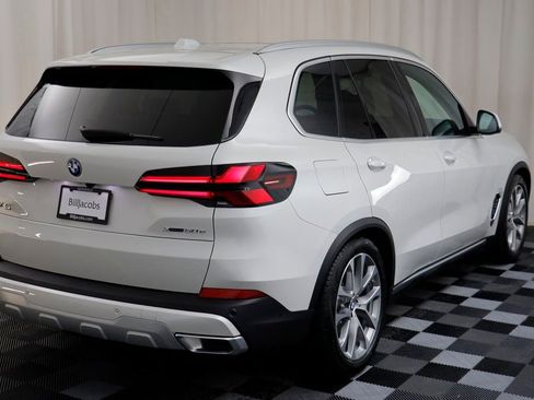 New 2026 BMW X5 xDrive50e AWD/4WD image 17