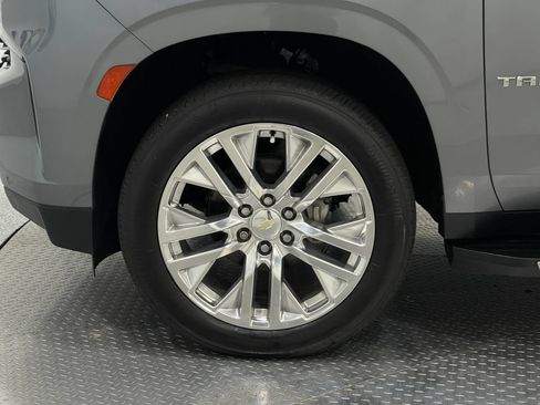 Used 2021 Chevrolet Tahoe LT w/ LT Signature Package AWD/4WD image 36