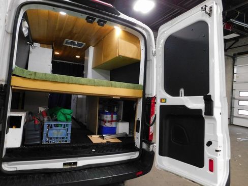 Used 2019 Ford Transit 250 148 Medium Roof RWD image 83