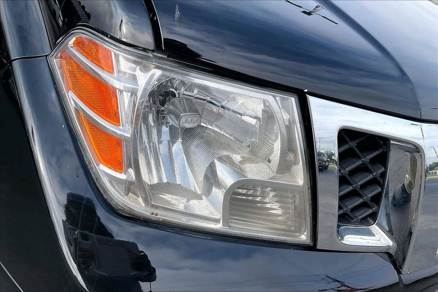 Used 2021 Nissan Frontier S RWD image 29