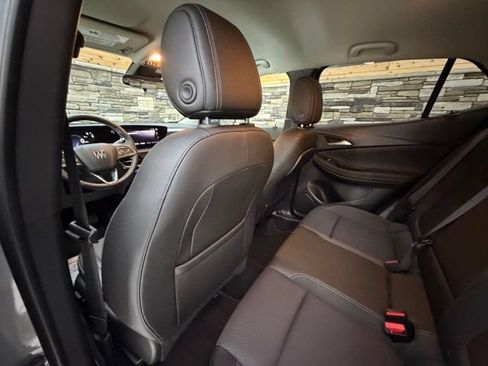 Used 2024 Buick Encore GX Preferred w/ Comfort Package AWD/4WD image 31
