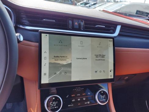 Certified 2026 Jaguar F-PACE R-Dynamic S image 19