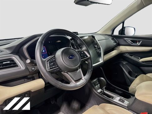 Used 2023 Subaru Ascent Limited w/ Technology Package AWD/4WD image 9