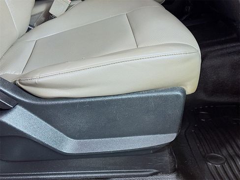 Used 2019 Ford F450 XL w/ Power Equipment Group image 23