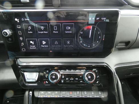 Certified 2023 GMC Sierra 1500 AT4X image 22