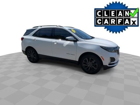 Used 2022 Chevrolet Equinox RS w/ LPO, Floor Liner Package AWD/4WD image 2