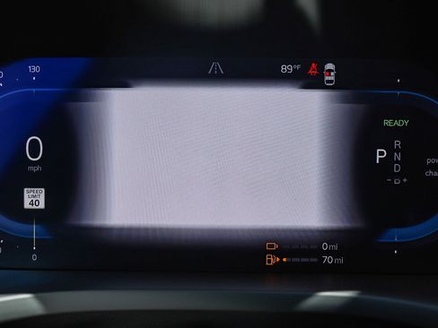 New 2025 Volvo XC60 T8 Core w/ Climate Package image 25