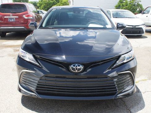 Used 2024 Toyota Camry LE FWD image 2