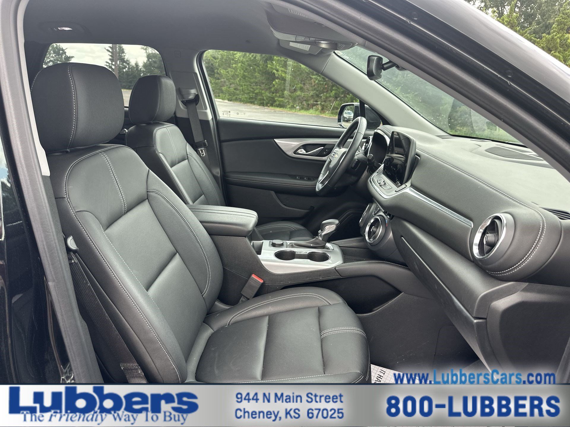 Used 2024 Chevrolet Blazer LT FWD image 21