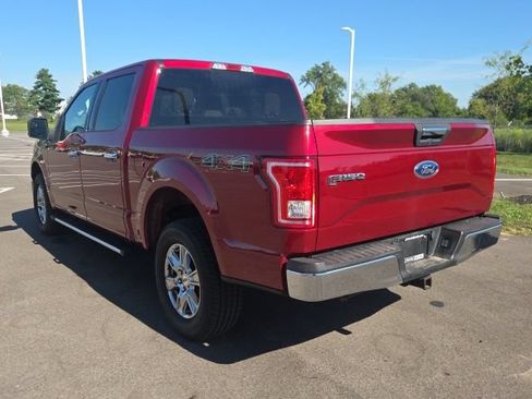 Used 2015 Ford F150 XLT w/ Equipment Group 301A Mid AWD/4WD image 11