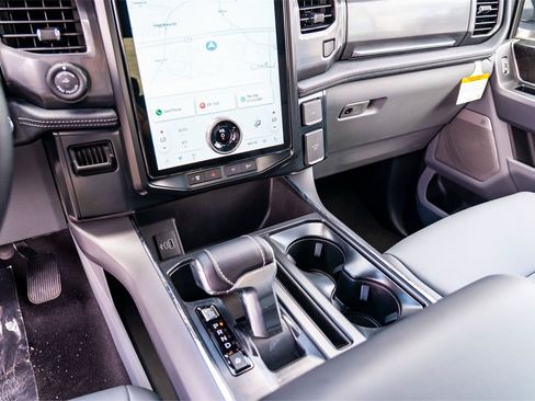New 2025 Ford F150 Lightning Flash AWD/4WD image 18