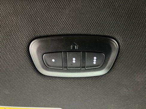 Used 2024 Jeep Wagoneer Series II w/ Flexible Seating Group image 70