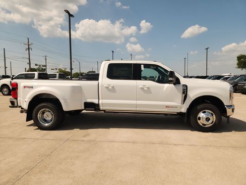 New 2026 Ford F350 Lariat w/ Lariat Ultimate Package AWD/4WD image 7