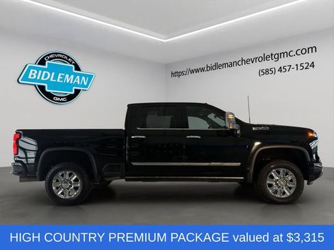 Used 2024 Chevrolet Silverado 3500 High Country w/ High Country Premium Package image 9