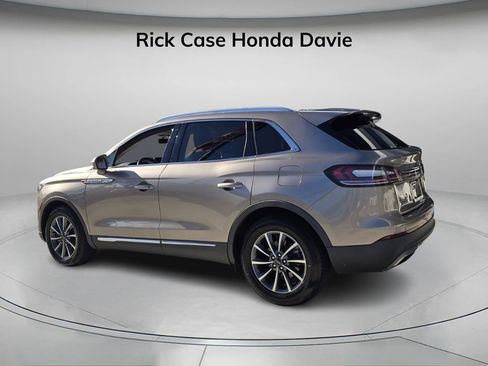 Used 2021 Lincoln Nautilus FWD image 6