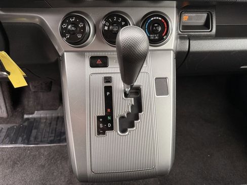 Used 2012 Scion xB Base image 31