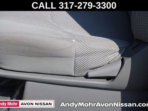 Used 2016 Nissan Frontier SV w/ SV Value Truck Package RWD image 15