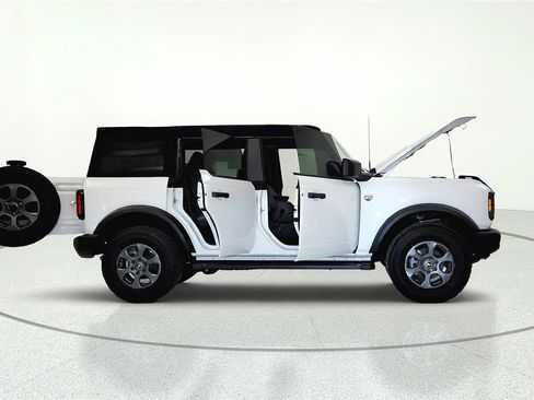 Used 2024 Ford Bronco Big Bend AWD/4WD image 38