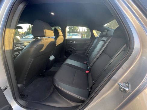 Used 2025 Honda Civic Sport image 25